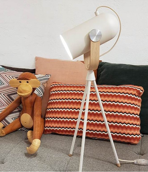 Le Klint CARRONADE Tischleuchte sand